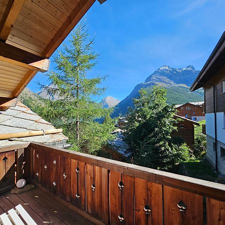 Chalet Flair Saas Fee Exterior foto